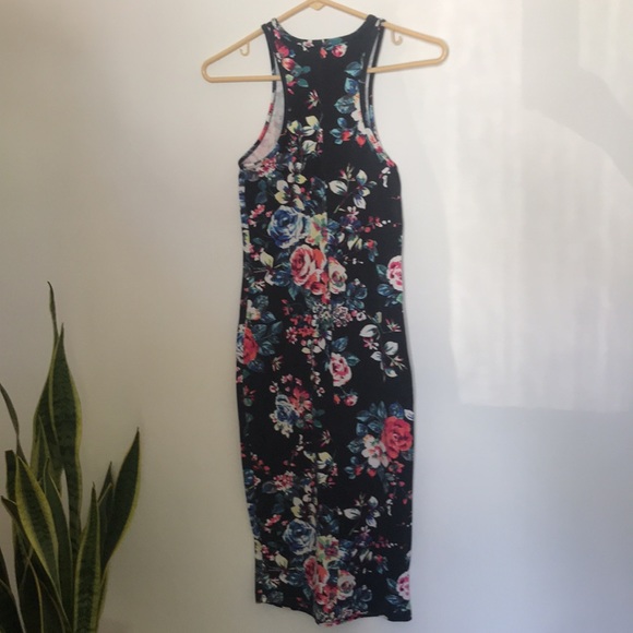 Express Floral Dress - Picture 2 of 2
